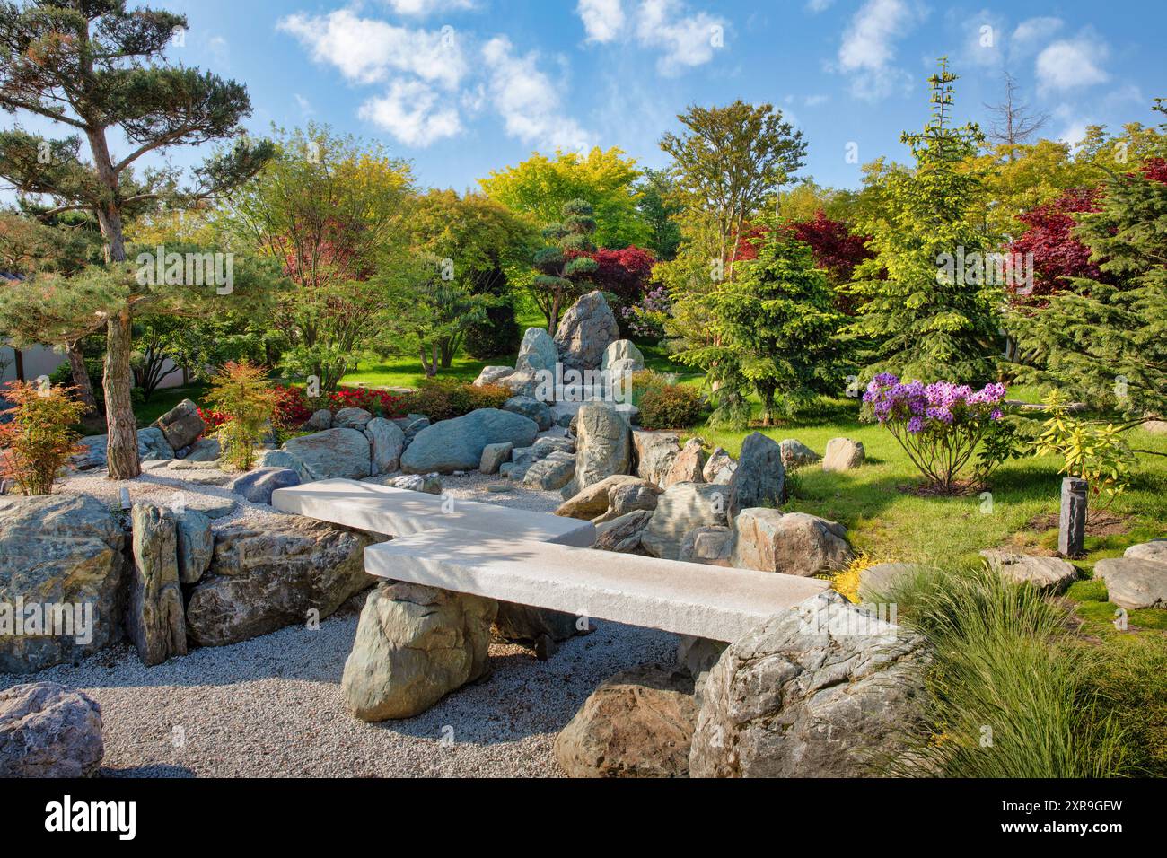Parco giapponese Dry pondю. Krasnodar. Russia Foto Stock
