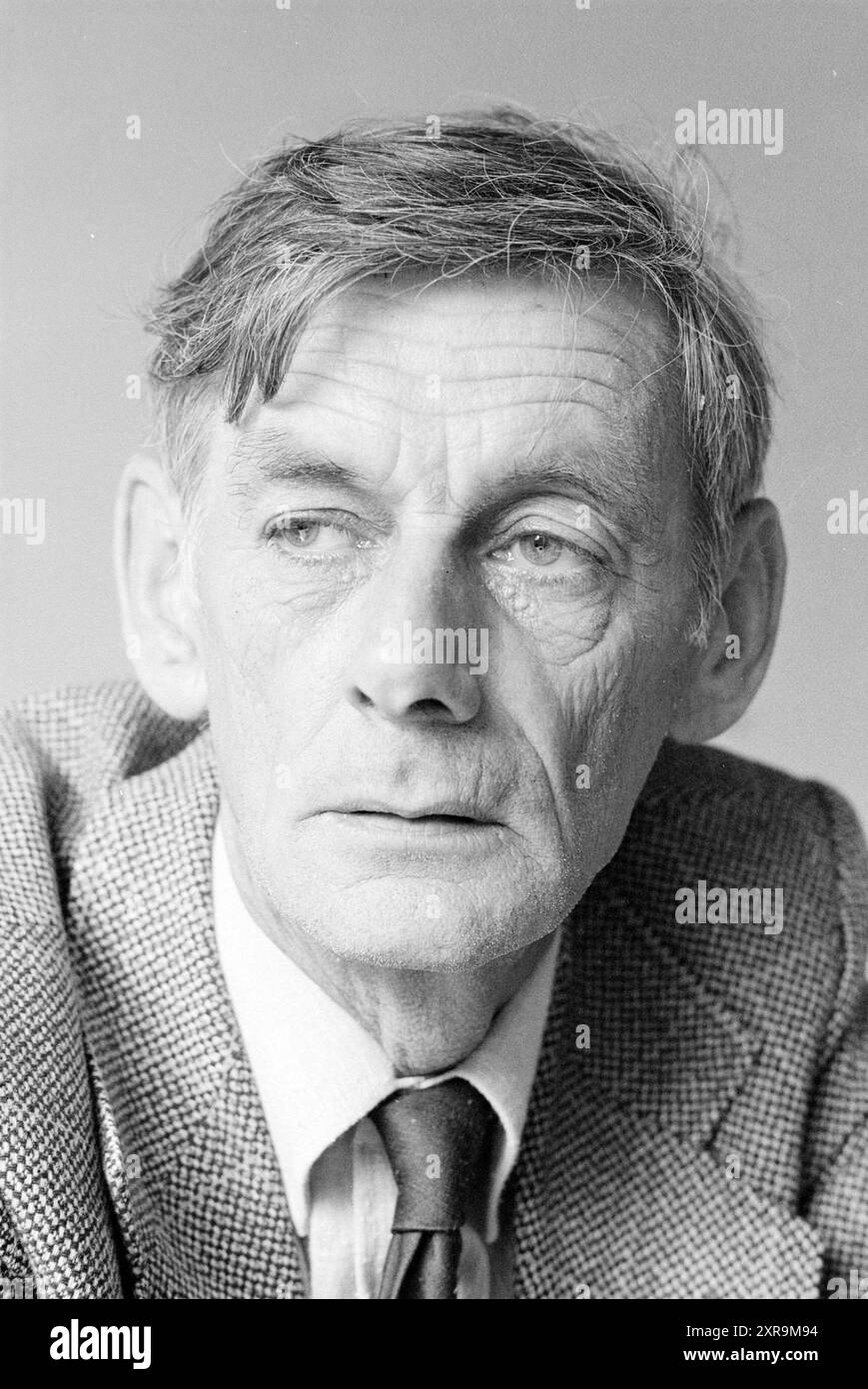 Portar. sig. Vermeij, collezionista di francobolli, francobolli (collezionismo), 21-08-1979, Whizgle Dutch News: Immagini storiche su misura per il futuro. Esplora il passato dei Paesi Bassi con prospettive moderne attraverso le immagini delle agenzie olandesi. Colmare gli eventi di ieri con gli approfondimenti di domani. Intraprendi un viaggio senza tempo con storie che plasmano il nostro futuro. Foto Stock