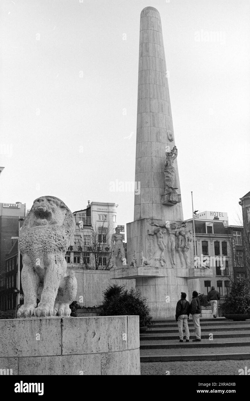 Monumento nazionale in Piazza Dam ad Amsterdam, Amsterdam, Paesi Bassi, 21-01-1996, Whizgle Dutch News: Immagini storiche su misura per il futuro. Esplora il passato dei Paesi Bassi con prospettive moderne attraverso le immagini delle agenzie olandesi. Colmare gli eventi di ieri con gli approfondimenti di domani. Intraprendi un viaggio senza tempo con storie che plasmano il nostro futuro. Foto Stock