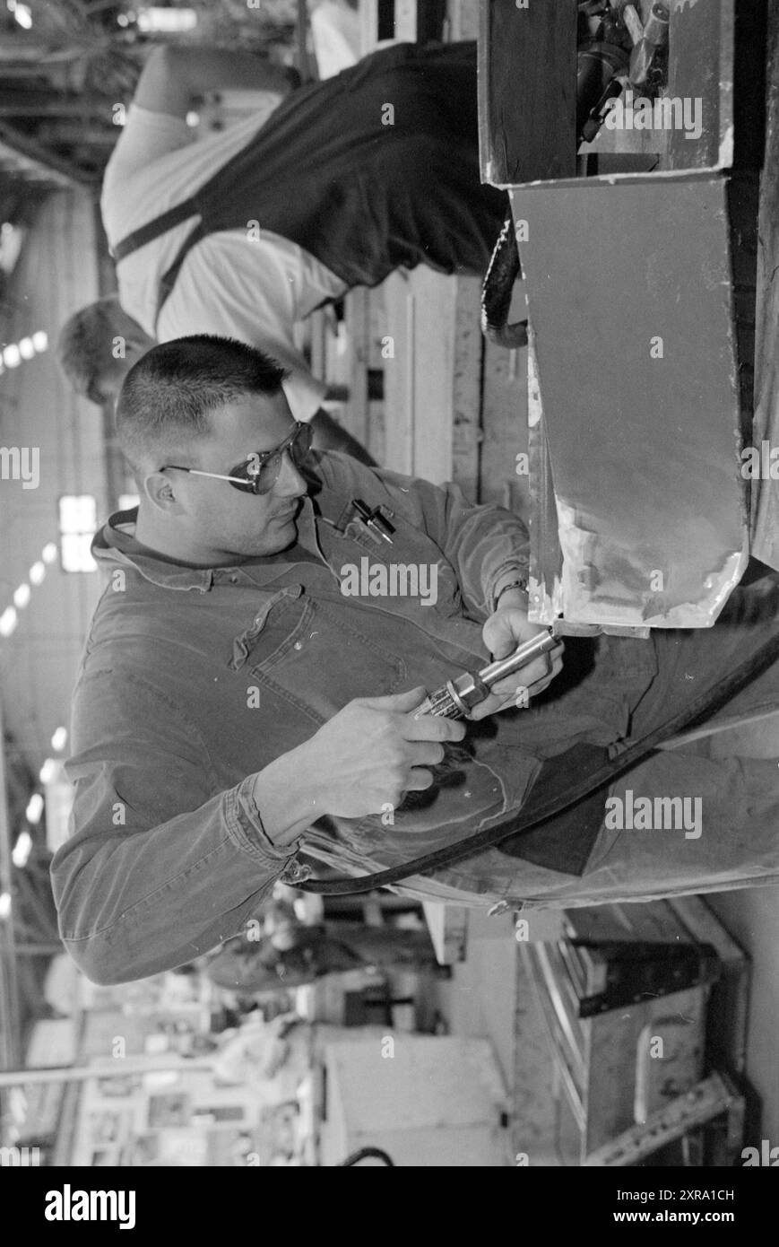Fabbrica di macchine NedTrain, 22-05-2000, Whizgle Dutch News: Immagini storiche su misura per il futuro. Esplora il passato dei Paesi Bassi con prospettive moderne attraverso le immagini delle agenzie olandesi. Colmare gli eventi di ieri con gli approfondimenti di domani. Intraprendi un viaggio senza tempo con storie che plasmano il nostro futuro. Foto Stock Fabbrica di macchine NedTrain, 22-05-2000, Whizgle Dutch News: Immagini storiche su misura per il futuro. Esplora il passato dei Paesi Bassi con prospettive moderne attraverso le immagini delle agenzie olandesi. Colmare gli eventi di ieri con gli approfondimenti di domani. Intraprendi un viaggio senza tempo con storie che plasmano il nostro futuro. Foto Stock