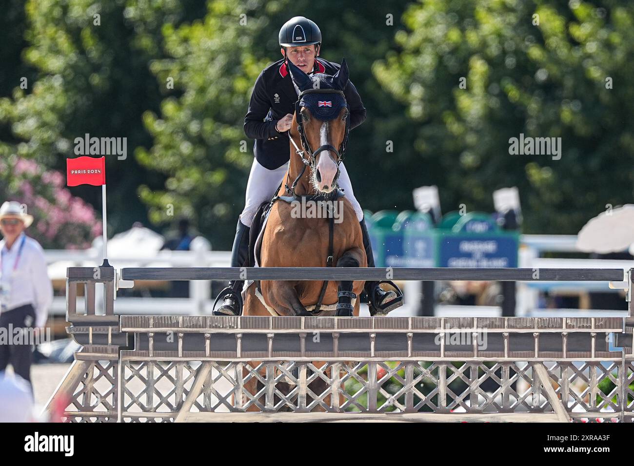 Versailles, Francia. 6 agosto 2024. VERSAILLES, FRANCIA - 6 AGOSTO: Scott Brash del Regno Unito gareggia nella finale individuale di salto durante l'11° giorno dei Giochi Equestri - Olimpici di Parigi 2024 al Castello di Versailles il 6 agosto 2024 a Versailles, Francia. (Foto di Andre Weening/Orange Pictures) credito: Orange Pics BV/Alamy Live News Foto Stock