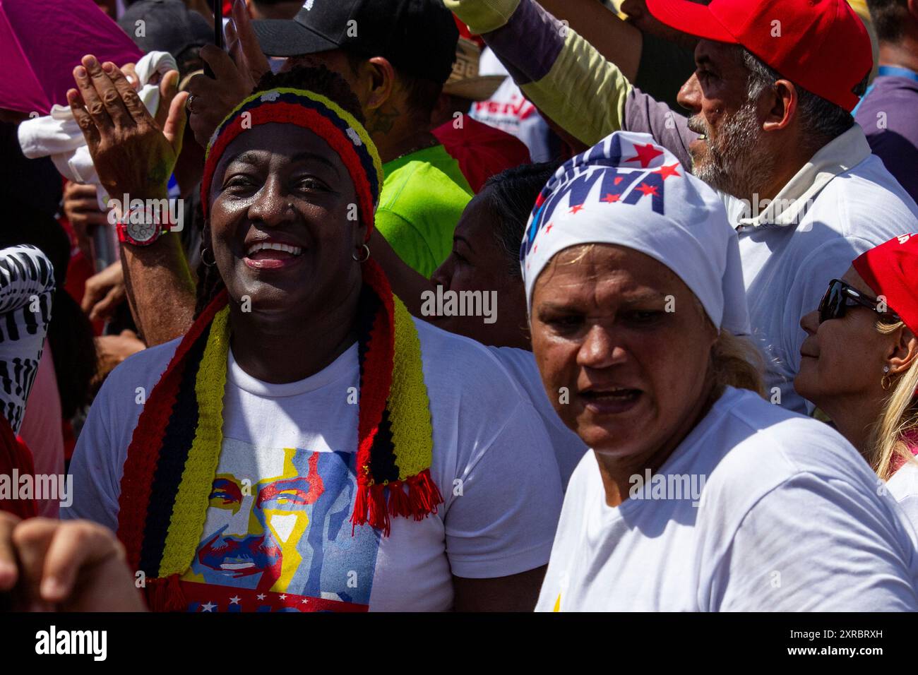 Maracaibo, 25-07-2024. I sostenitori del presidente Nicolas Maduro si riuniscono in una manifestazione a favore della sua candidatura a presidente. Foto: Jose I. Bula Foto Stock