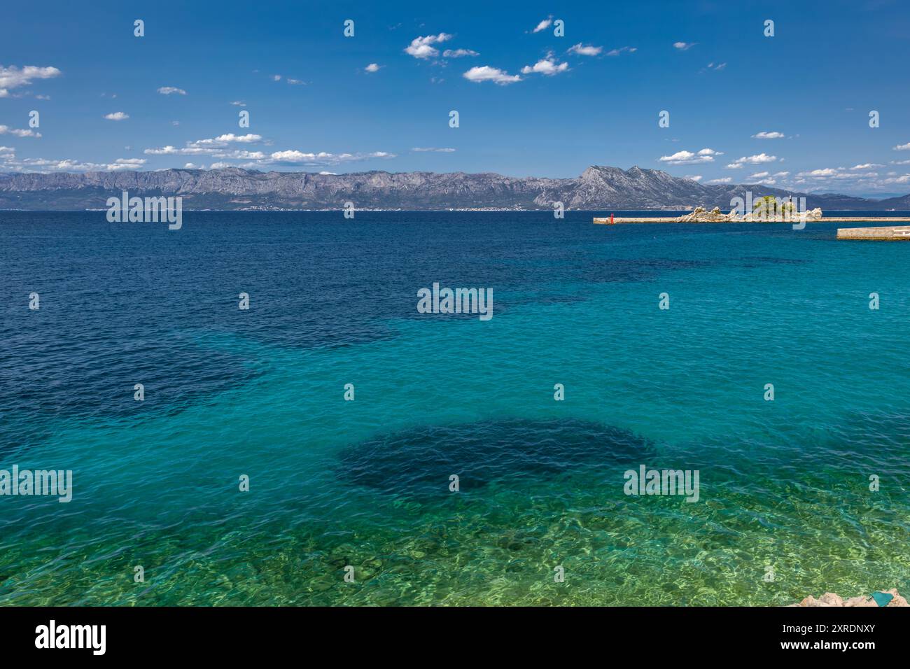 Mare cristallino costa adriatica della Croazia penisola di Peljesac Trpanj Foto Stock