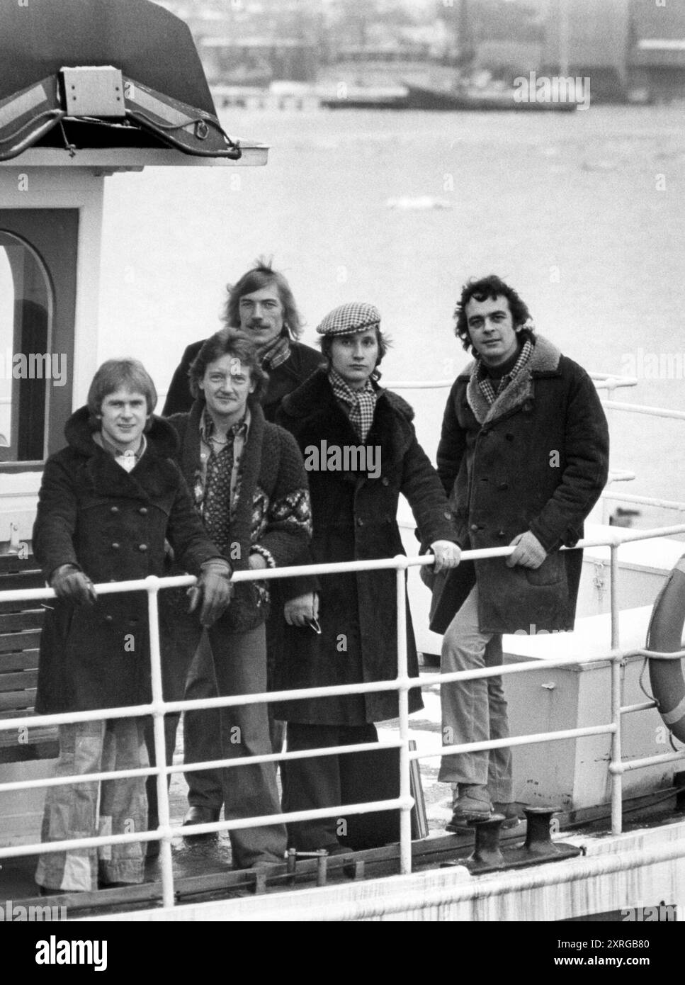 GLI SCAFELL PIKE sono stati un gruppo svedese-inglese/irlandese di Stoccolma in Svezia. La band ebbe un grande successo durante gli anni '1970 con le loro interpretazioni della musica folk britannica, membri erano Roy Colgate, Derek Hudson, John Donnelly, Jerry K Gustafson och David Hynes 1973 Foto Stock