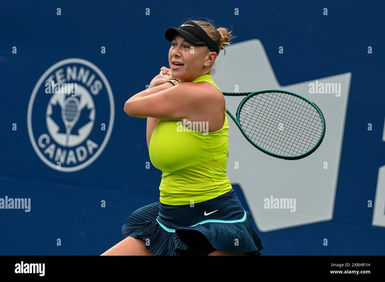 Toronto, Canada. 10 agosto 2024. La tennista americana Amanda Anisimova partecipa ai quarti di finale del WTA 1000 Toronto National Bank Open. Christopher Child/EXimages Credit: EXImages/Alamy Live News Foto Stock