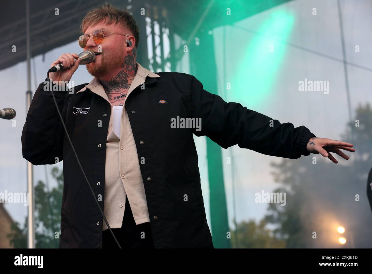 Rochdale, Regno Unito. 10 agosto 2024. I vincitori della lotteria si esibiscono al Feelgood Festival. Era la loro seconda apparizione al festival, essendo apparsa qui dieci anni fa. Rochdale, Regno Unito. Crediti: Barbara Cook/Alamy Live News Foto Stock