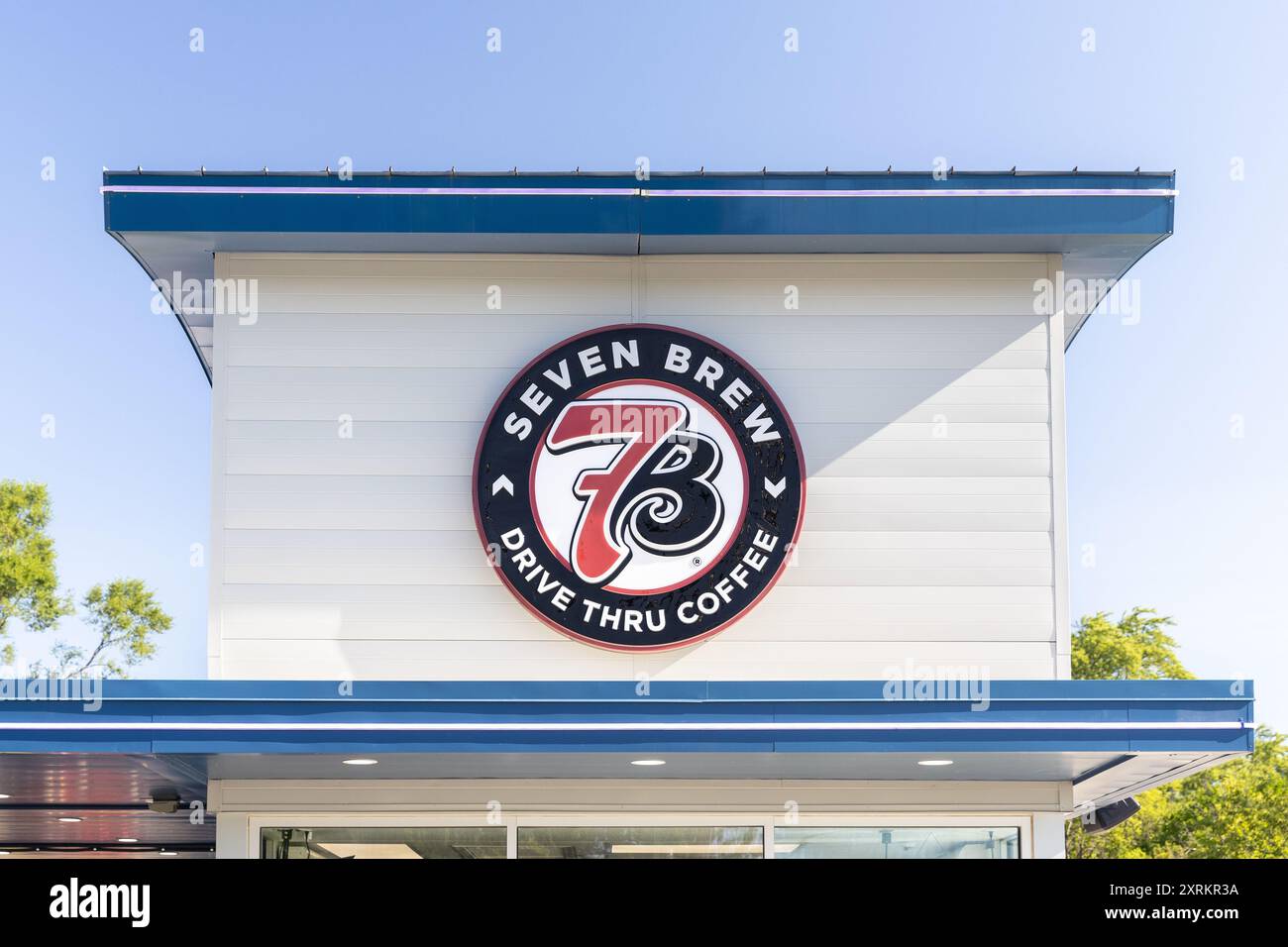 7 Brew è una catena americana di caffè drive-thru nota per essere in grado di creare combinazioni personalizzabili di caffè, bevande energetiche e frullati. Foto Stock
