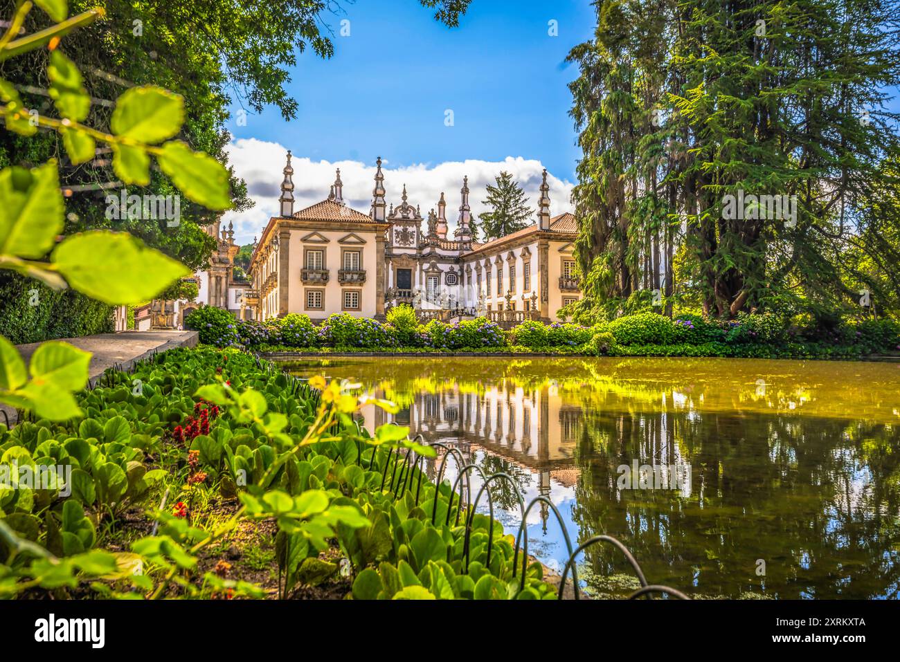 Famosa tenuta di vigneti di Mateus a Vila Real, Portogallo Foto Stock