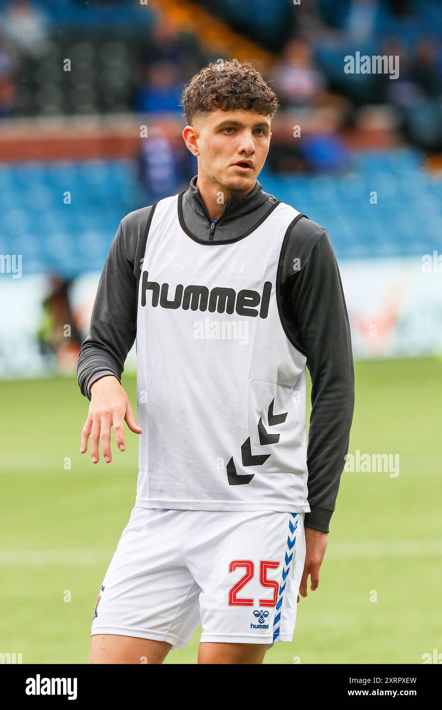 ETHAN BROWN, giocatore di football professionistico, attualmente gioca per il Kilmarnock FC. Durante un allenamento e una sessione di riscaldamento pre-partita. Foto Stock