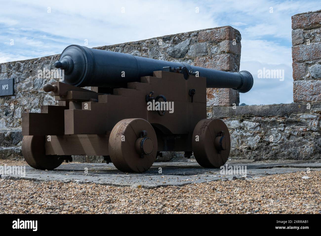 Cannon a Castle Cornet, St Peter Port, Guernsey, Channel Islands, Regno Unito Foto Stock