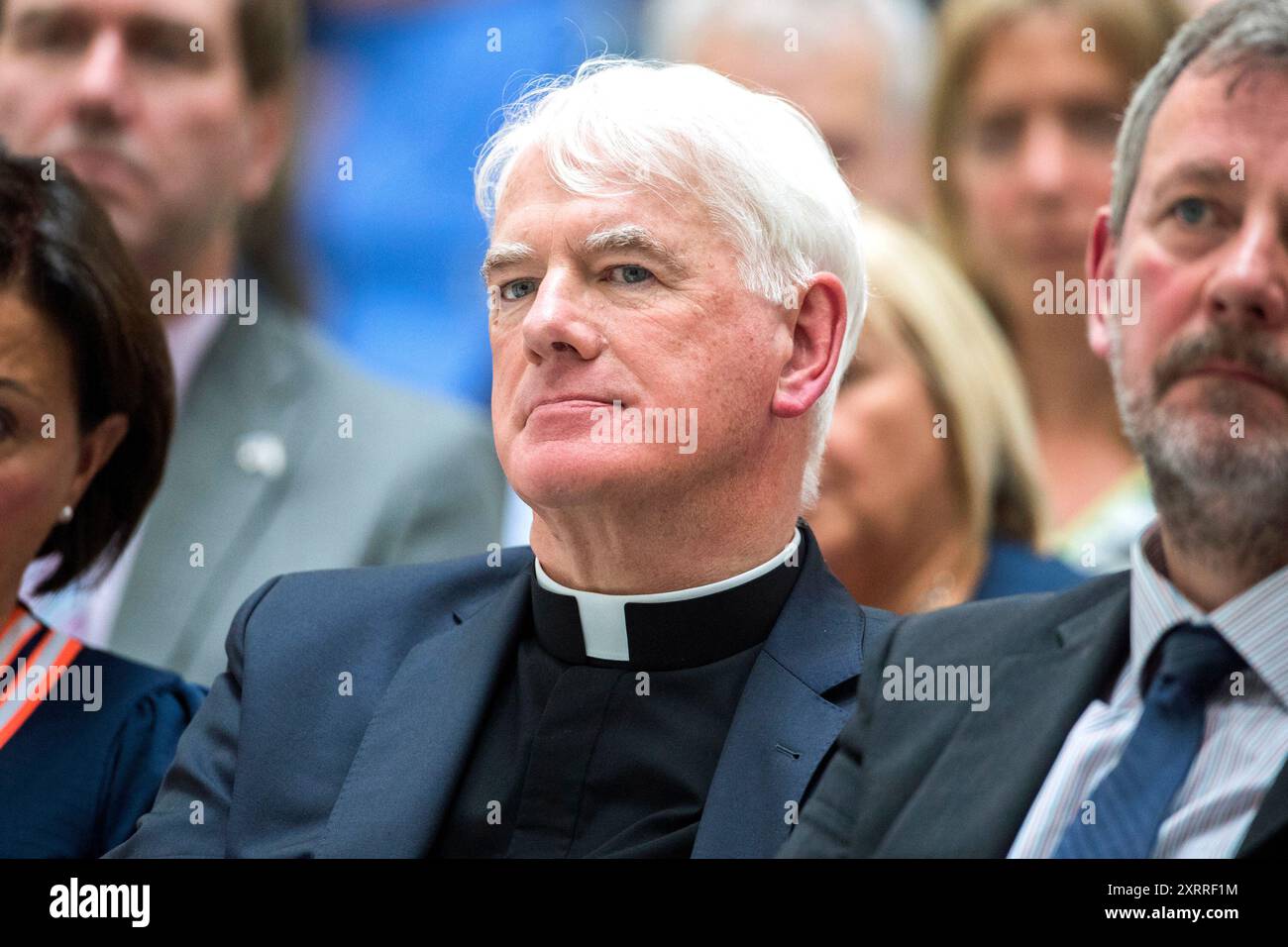 Foto del file datata 01/08/18 del vescovo Noel Treanor durante il lancio della NIPanC presso il Mater Hospital di Belfast. I tributi sono stati corrisposti all'ex vescovo cattolico di Down e all'arcivescovo di Connor Noel Treanor, morto domenica mattina a 73 anni. Data di pubblicazione: Lunedì 12 agosto 2024. Foto Stock