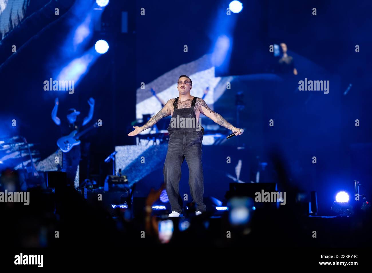 Napoli, Italia. 21 giugno 2024. Il rapper italiano Geolier, si è esibito dal vivo allo Stadio Maradona di Napoli. (Foto di Andrea Gulí/SOPA Images/Sipa USA) credito: SIPA USA/Alamy Live News Foto Stock