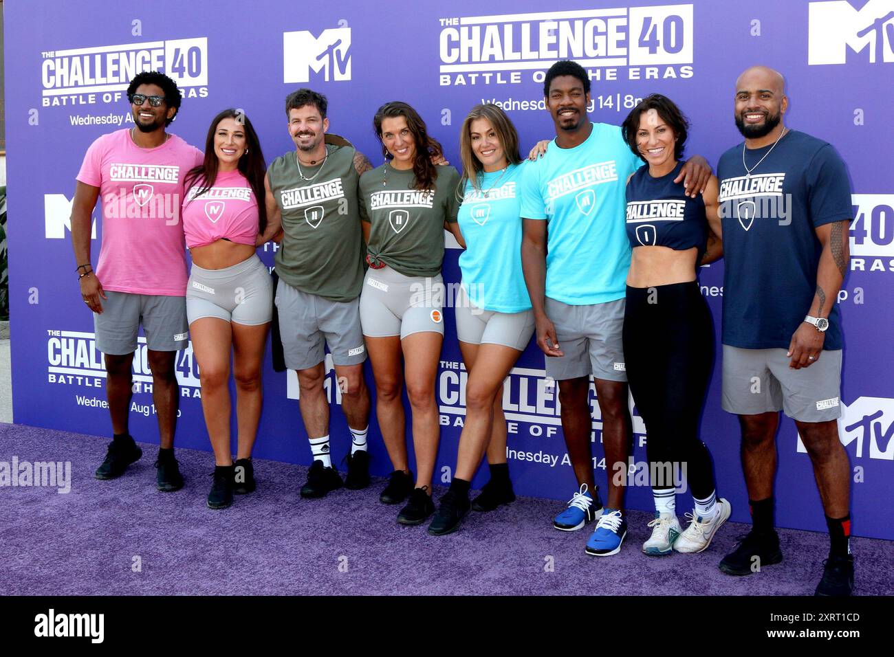 Kyland Young, Olivia Kaiser, Johnny 'Bananas' Devenanzio, Emily Schromm, Tori Deal, Leroy Garrett, Rachel Robinson, Darrell Taylor in arrivo per MTV 's The Challenge 40: Battle of the Era Live, LA Memorial Coliseum, Los Angeles, CALIFORNIA, 09 agosto, 2024. foto di: Priscilla Grant/Everett Collection Foto Stock