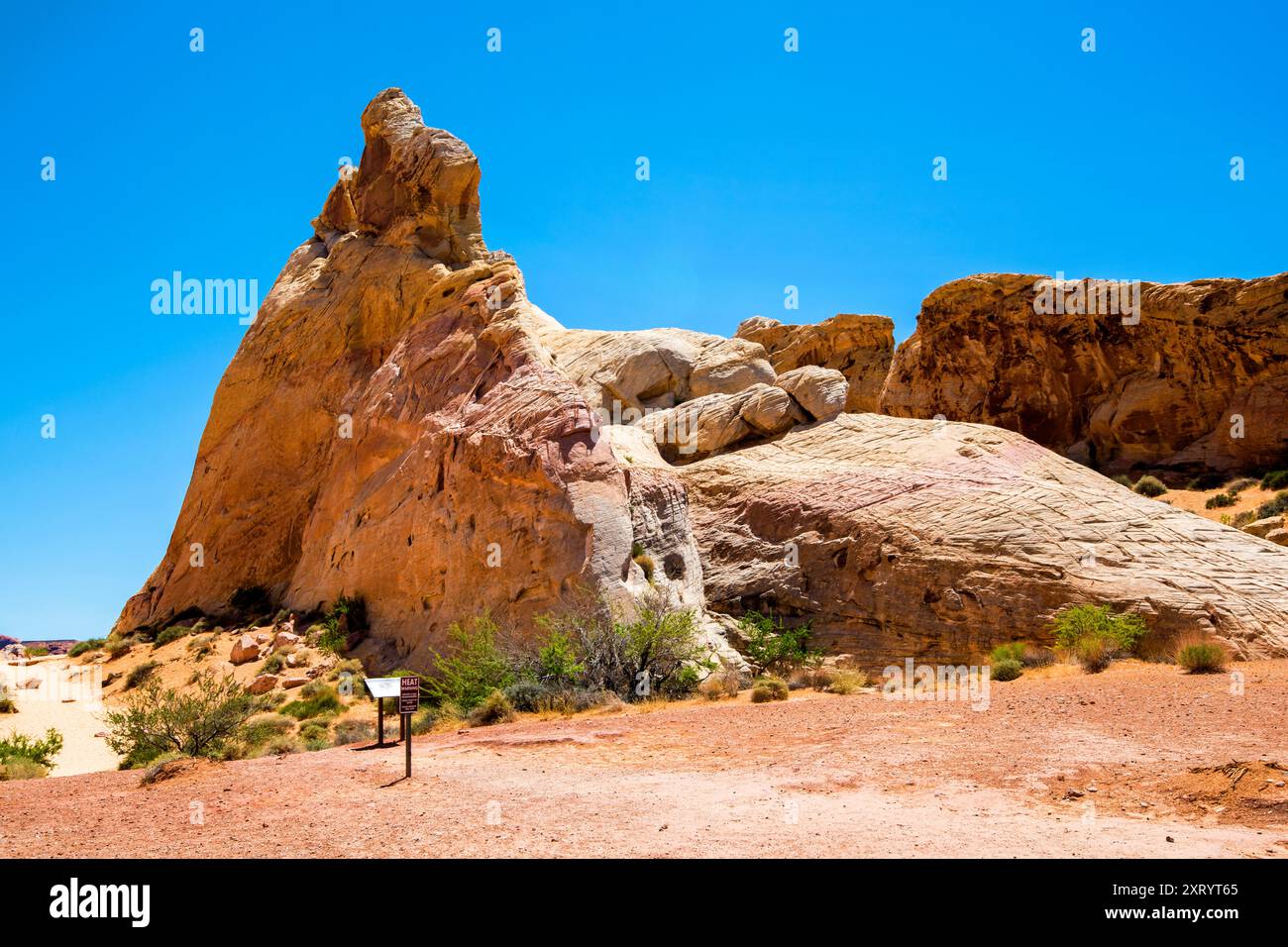 White Domes Loop Trail, Valley of Fire State Park, Mojave Desert, Nevada Foto Stock