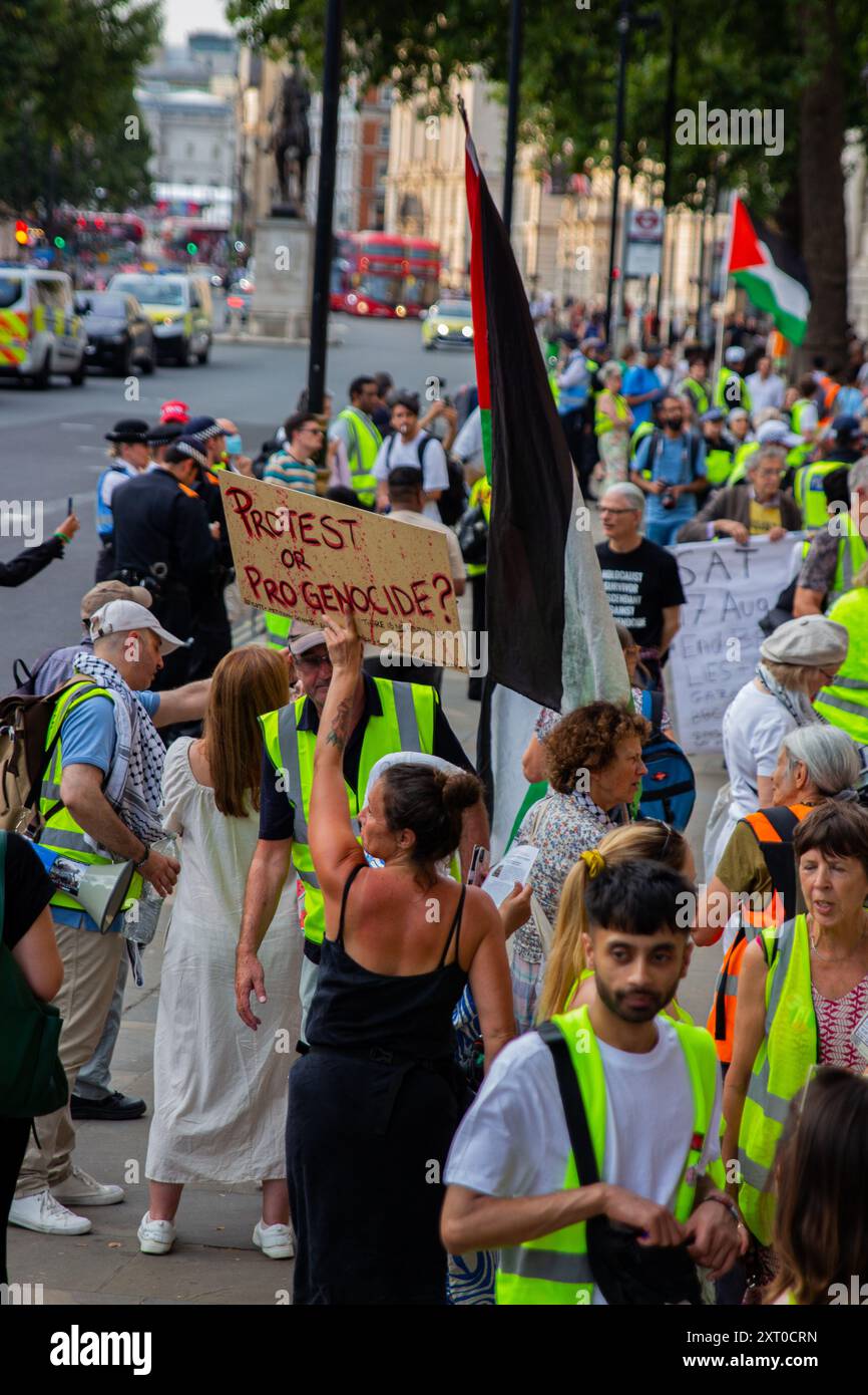 Protesta di emergenza pro Palestina fuori 10 Downing Street. Foto Stock