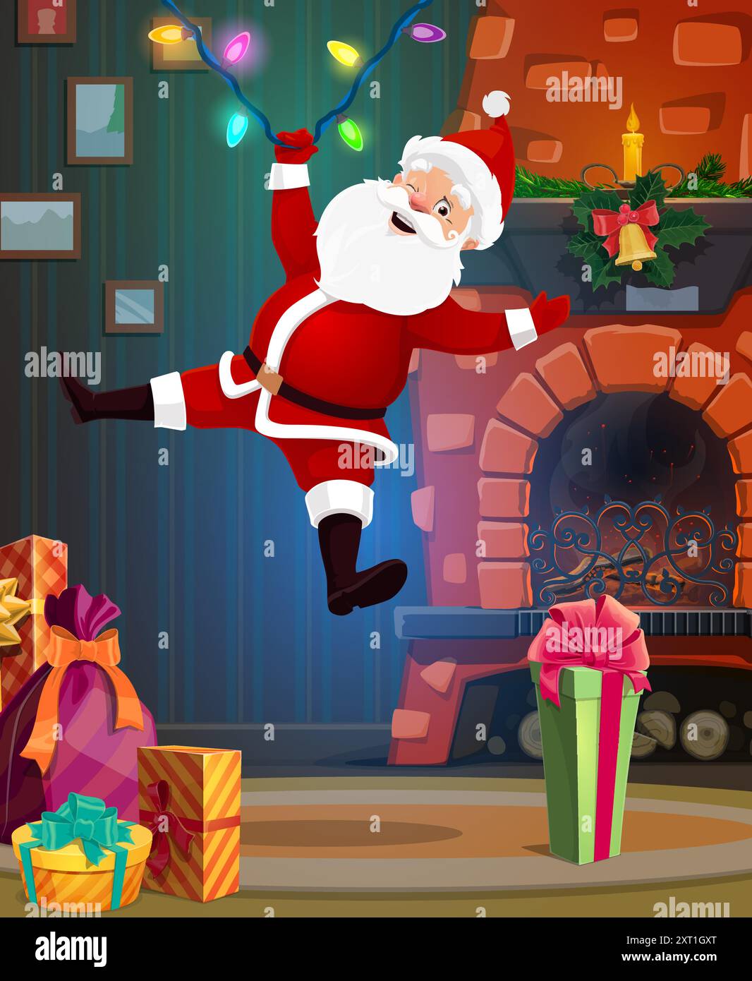 Babbo Natale cartoni animati appesi su garland vicino al caminetto nel soggiorno. Divertente personaggio vettoriale di Babbo Natale che oscilla sulle luci natalizie con scatole regalo e borsa di Natale, campana e candela natalizia Illustrazione Vettoriale