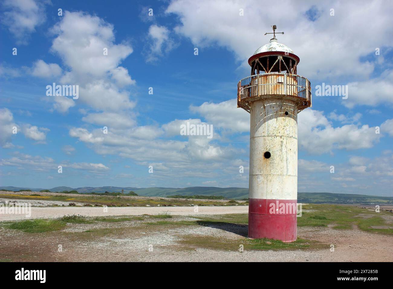 Faro di Hodbarrow Point, Millom, Cumbria, Regno Unito Foto Stock