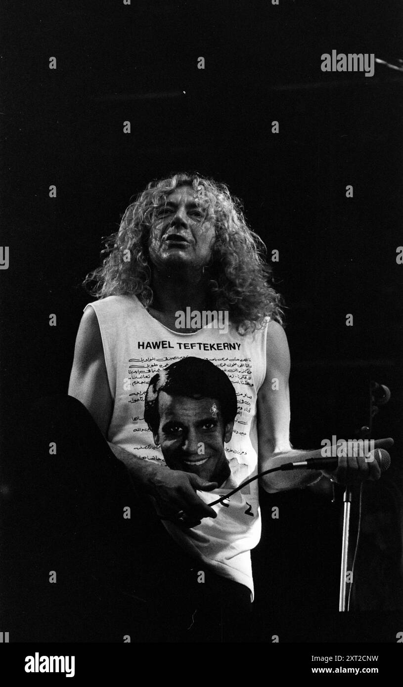 Robert Plant vive al Glastonbury Festival 1993 Foto Stock