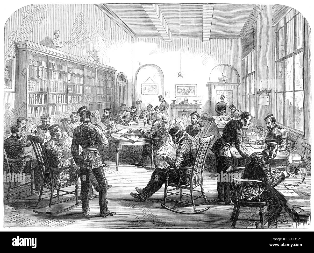 The Guards' Institute, Vauxhall-Bridge-Road [nel sud di Londra]: The Reading-Room, 1869. Interno di '...il nuovo edificio in via Francis, Vauxhall-ponte-strada, ... che è stato eretto per la sistemazione del club sociale formato sotto il patrocinio degli ufficiali delle guardie per il comfort e la ricreazione dei soldati...è stato raggiunto da più di quattrocento membri, abituati a frequentarla la sera, sia nei giorni feriali che domenicali, per leggere, scrivere e conversare, avendo anche rinfreschi di un tipo sano (birra e vino, ma senza spiriti ardenti) provi Foto Stock