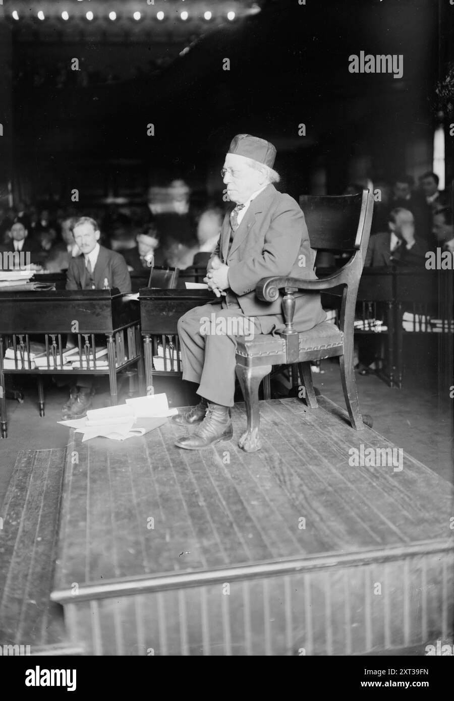 Sam'l [cioè Samuel] Gompers, 1915. Mostra il leader del lavoro Samuel Gompers (1850-1924) che testimonia alle udienze del 1915 della Commissione federale per le relazioni industriali a New York City Hall, New York City. Foto Stock