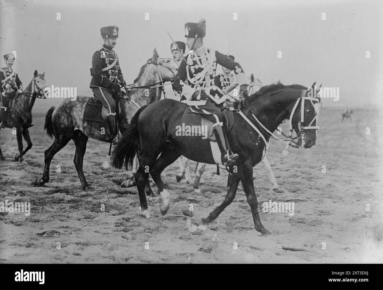 Principe ereditario di Germ. [Es., Germania] &amp; staff, tra c1910 e c1915. Foto Stock