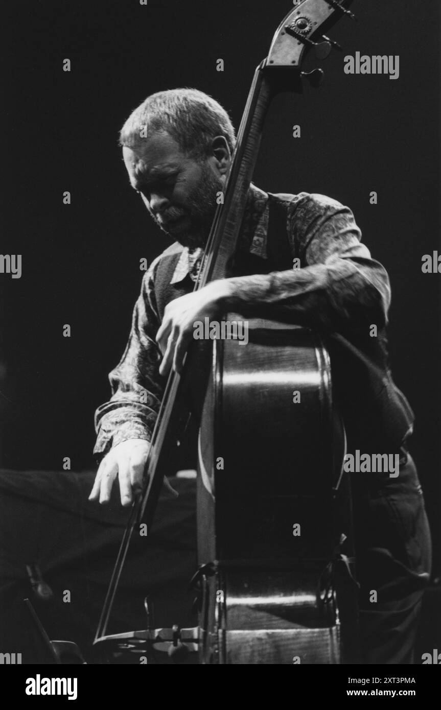 Dave Holland, The Grand, Clapham, Londra, 1995. Foto Stock