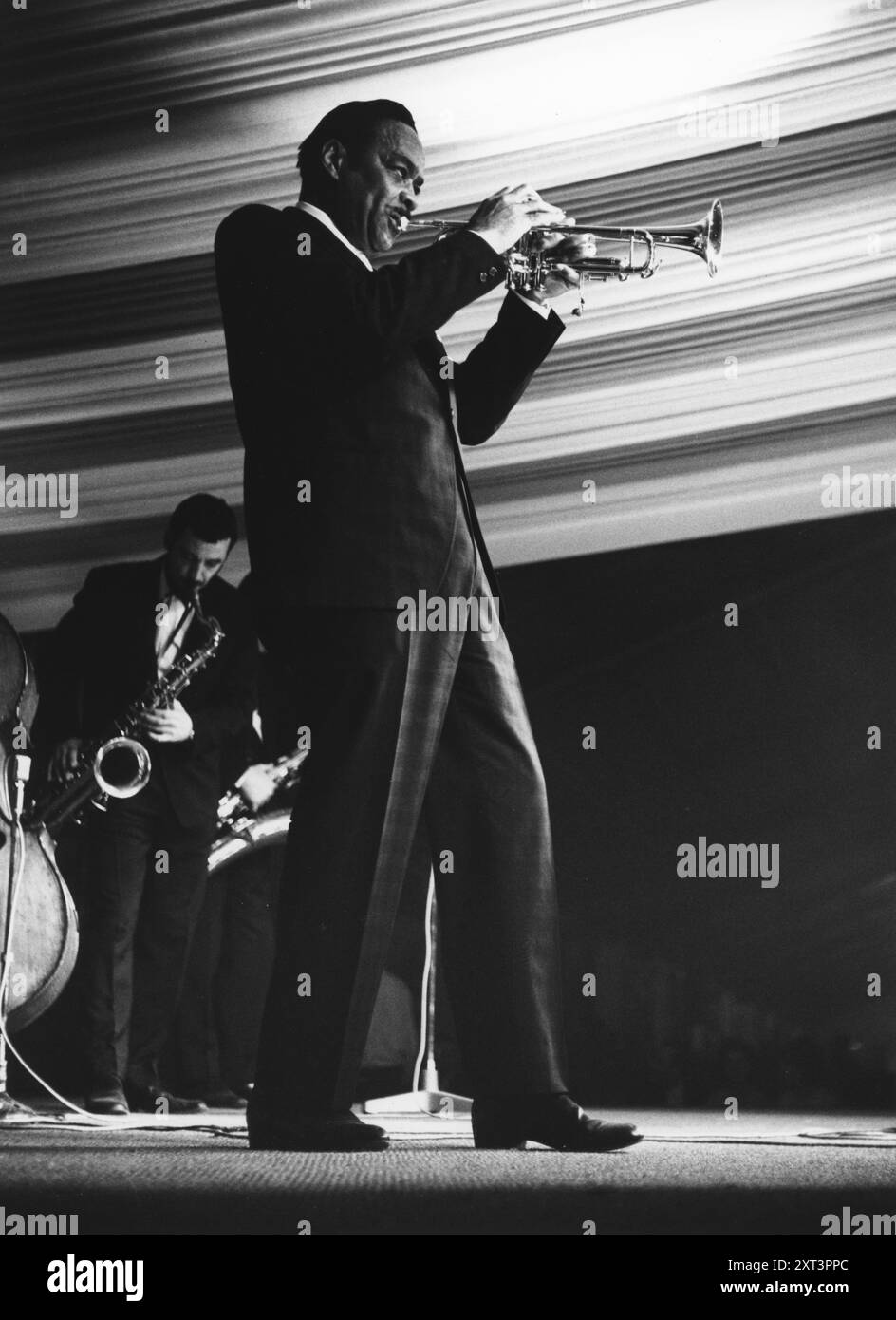 Buck Clayton, Daily mail Jazz Festival, Belle Vue, Manchester, 1963. Foto Stock