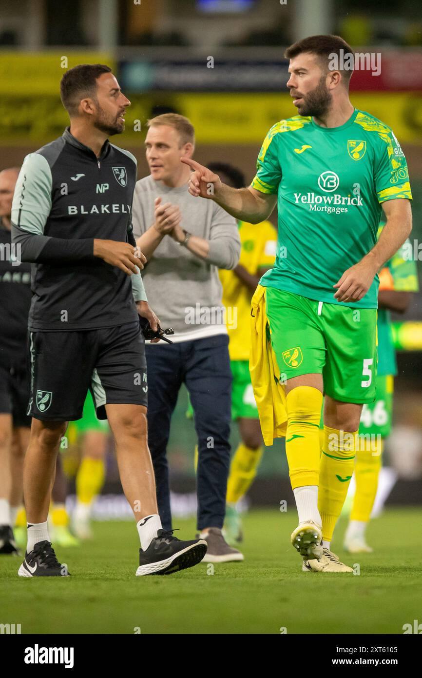 Grant Hanley di Norwich City dopo la partita della Carabao Cup tra Norwich City e Stevenage a Carrow Road, Norwich, martedì 13 agosto 2024. (Foto: David Watts | mi News) crediti: MI News & Sport /Alamy Live News Foto Stock