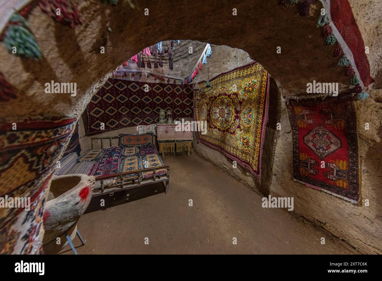 Case coniche tradizionali di Harran, Sanliurfa, Turchia. Tradizionali edifici in mattoni di fango sormontati da tetti a cupola, costruiti con fango e recuperati Foto Stock