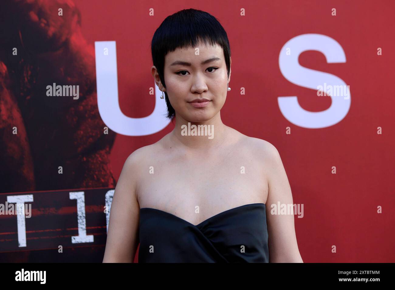 Aileen Wu bei der Premiere des Kinofilms Alien: Romulus im TCL Chinese Theatre. Los Angeles, 12.08.2024 *** Aileen Wu alla prima del film Alien Romulus al TCL Chinese Theatre di Los Angeles, 12 08 2024 foto:XJ.xBlocx/xFuturexImagex romulus 4838 Foto Stock