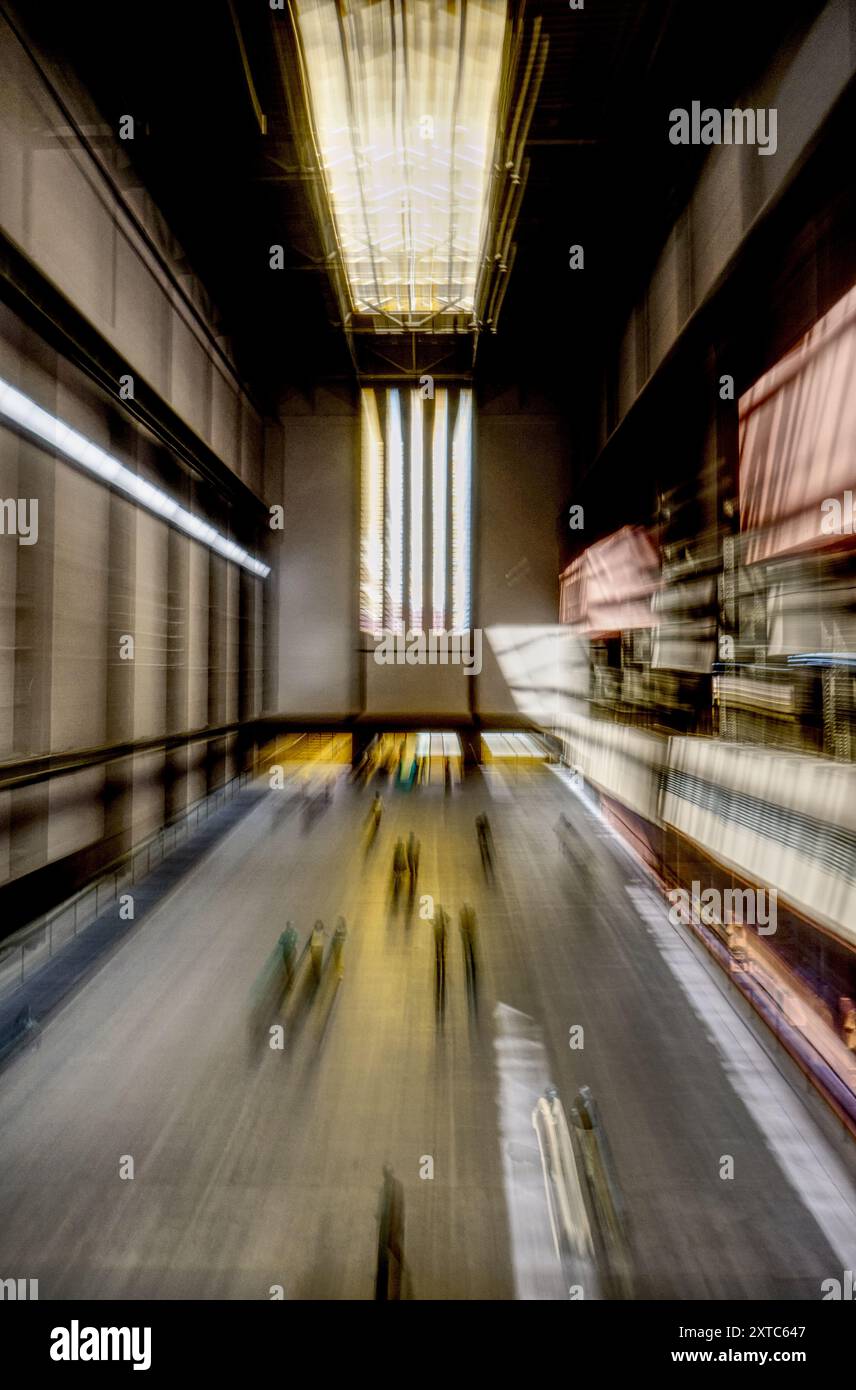 Avanti veloce alla Tate Modern, Londra, Regno Unito Foto Stock