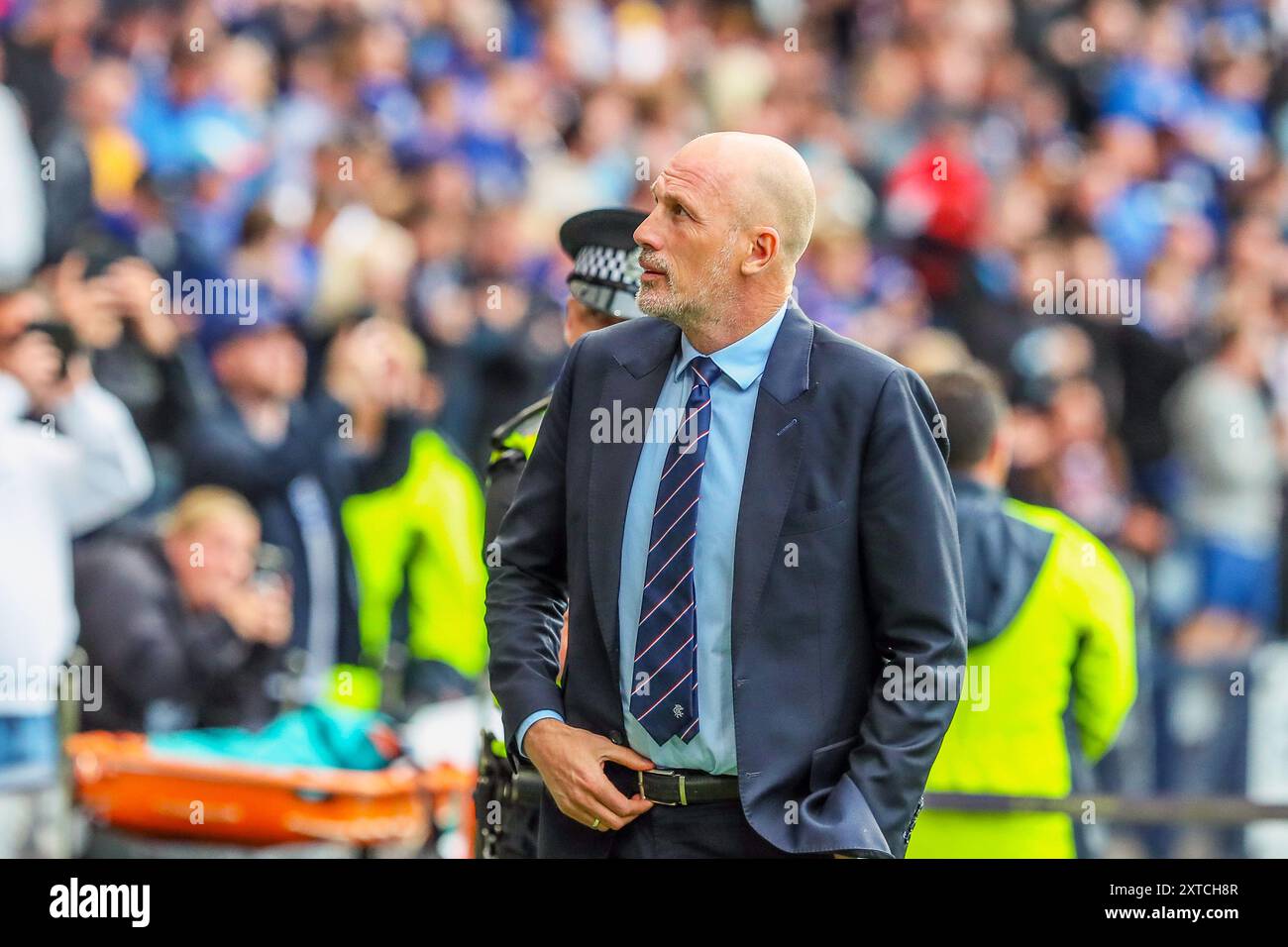 Philippe Clement, allenatore della squadra di calcio dei Rangers, allo stadio Hampden Park di Glasgow, prima della partita di UEFA Champions League contro la Dinamo Kiev Foto Stock