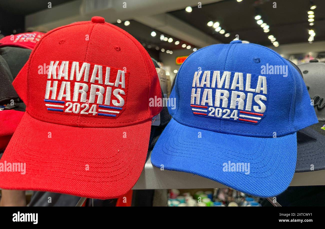 MERCHANDISING PER LA CAMPAGNA PRESIDENZIALE AMERICANA NEI NEGOZI DI NEW YORK Foto Stock