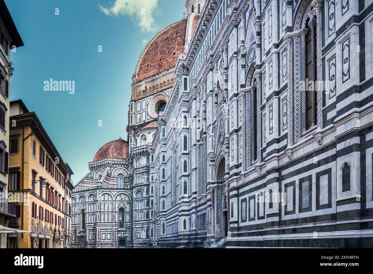 Centro di Firenze. Un frammento dello sviluppo urbano. Architettura mediterranea. Destinazione delle vacanze. Santa maria del fiore. Foto Stock