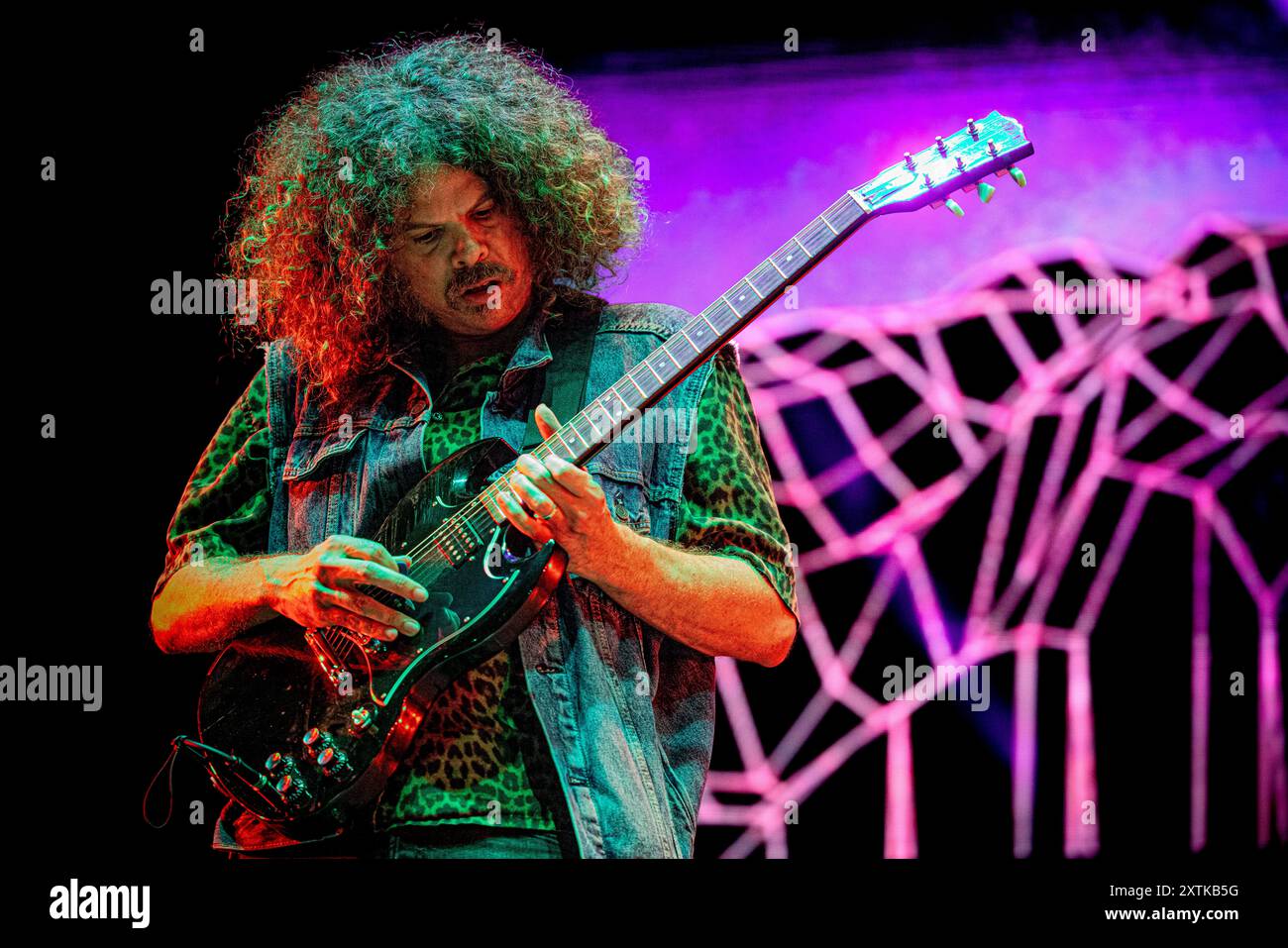 Italia 14 agosto 2024 Wolfmother live alla Festa di radio onda D'Urto Brescia © Andrea Ripamonti / Alamy Foto Stock