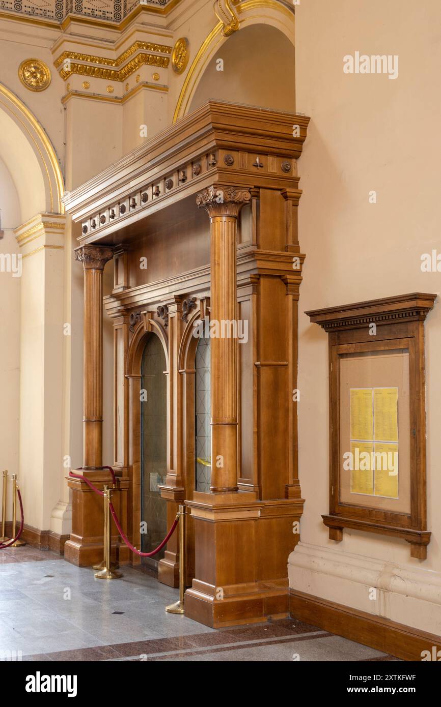 Interno della stazione Keleti di Budapest Foto Stock