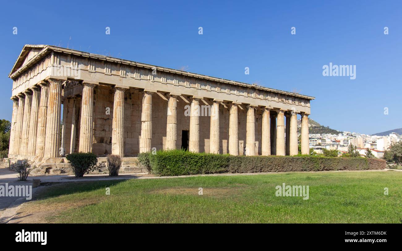 STOA di Attalo: Maestosa architettura ellenistica nell'Agorà di Atene, che ospita il Museo dell'Antica Agorà sotto l'Acropoli Foto Stock