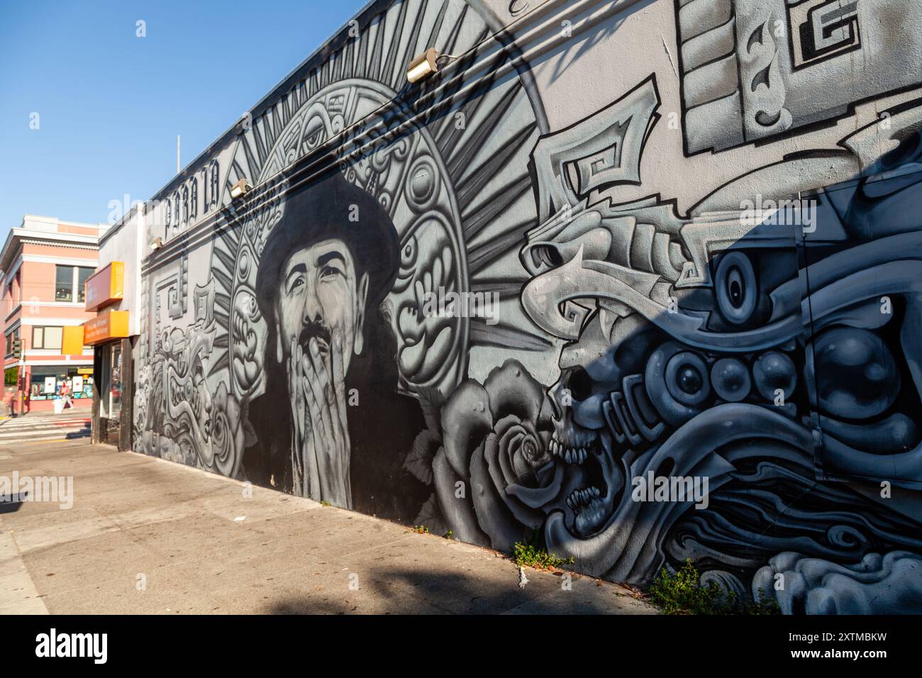 Un murale di Carlos Santana nel Mission District di San Francisco. Foto Stock