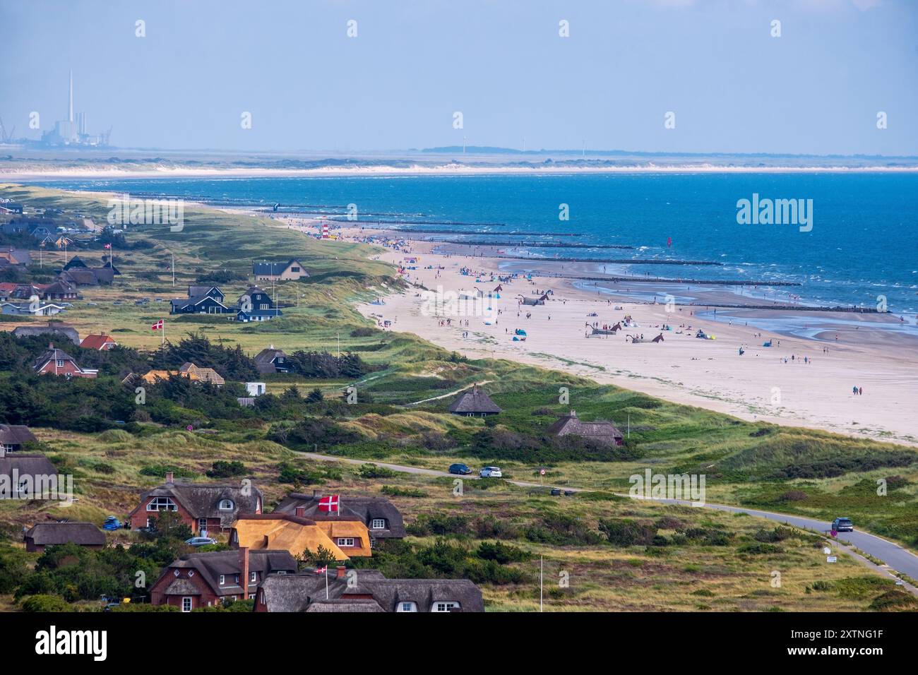 Vista dalla cima del faro di Blåvandshuk sulla costa occidentale della Danimarca Foto Stock