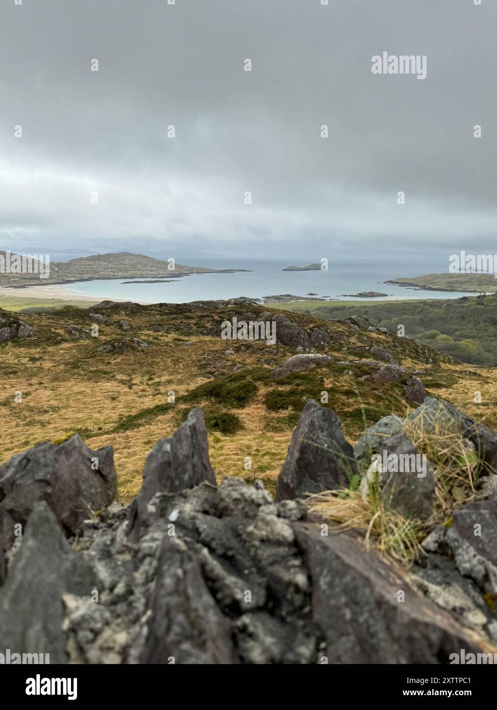 Campagna irlandese lungo il Ring of Kerry in Irlanda Foto Stock