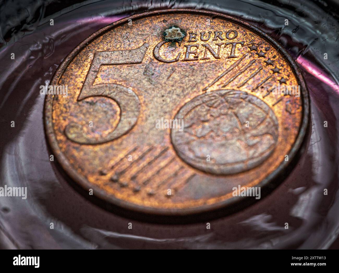 Cinque centesimi di euro Foto Stock