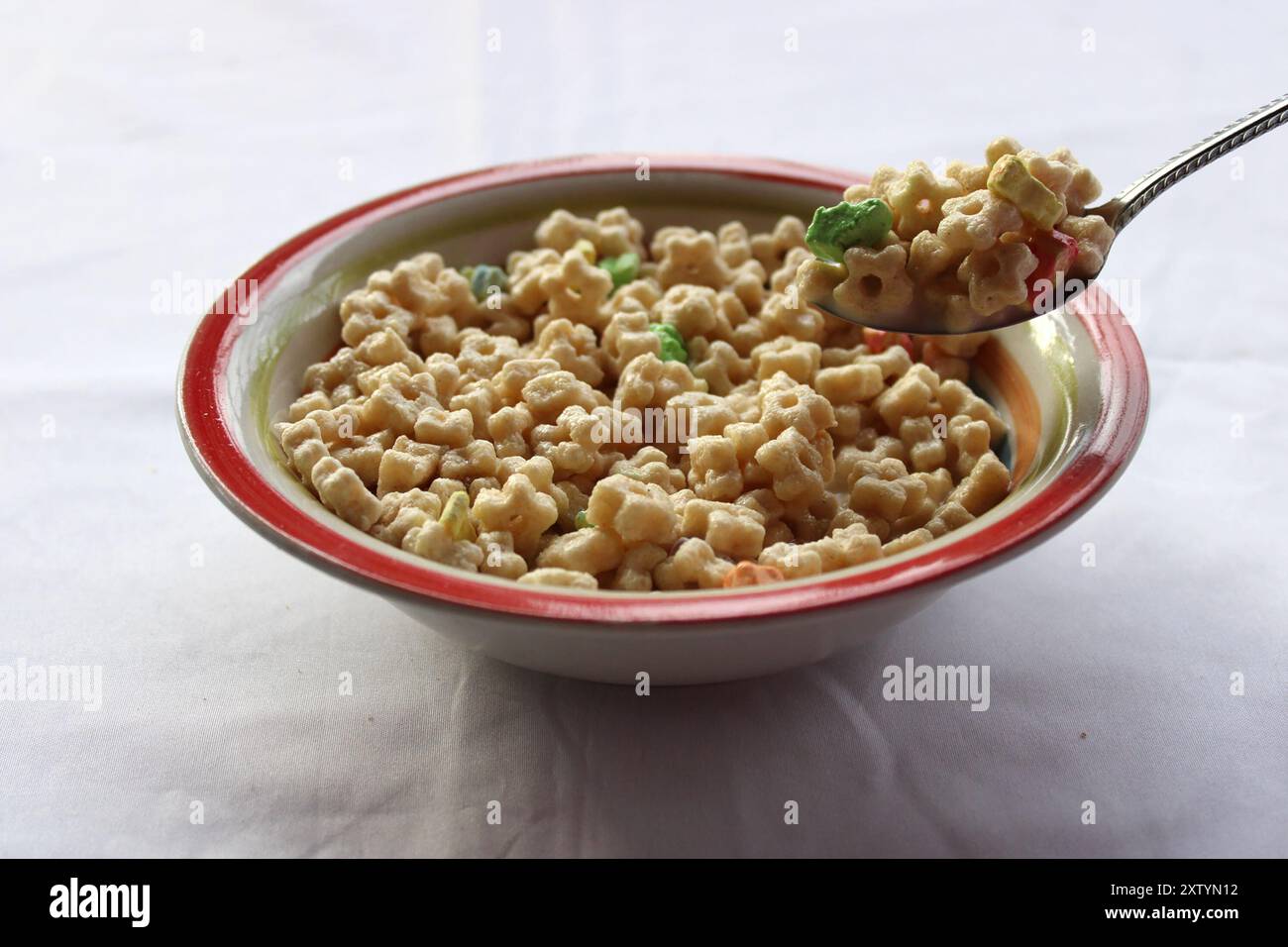Una ciotola di riso e cereali Foto Stock