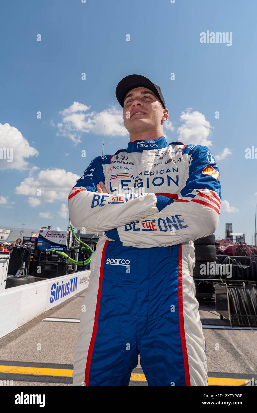 Madison, il, Stati Uniti. 16 agosto 2024. LINUS LUNDQVIST (R) (8) (SWE) di Stoccolma, Svezia, si prepara a qualificarsi per il Bommarito Automotive Group 500 al World Wide Technology Raceway di Madison, Illinois. (Credit Image: © Walter G. Arce Sr./ASP via ZUMA Press Wire) SOLO PER USO EDITORIALE! Non per USO commerciale! Crediti: ZUMA Press, Inc./Alamy Live News Foto Stock