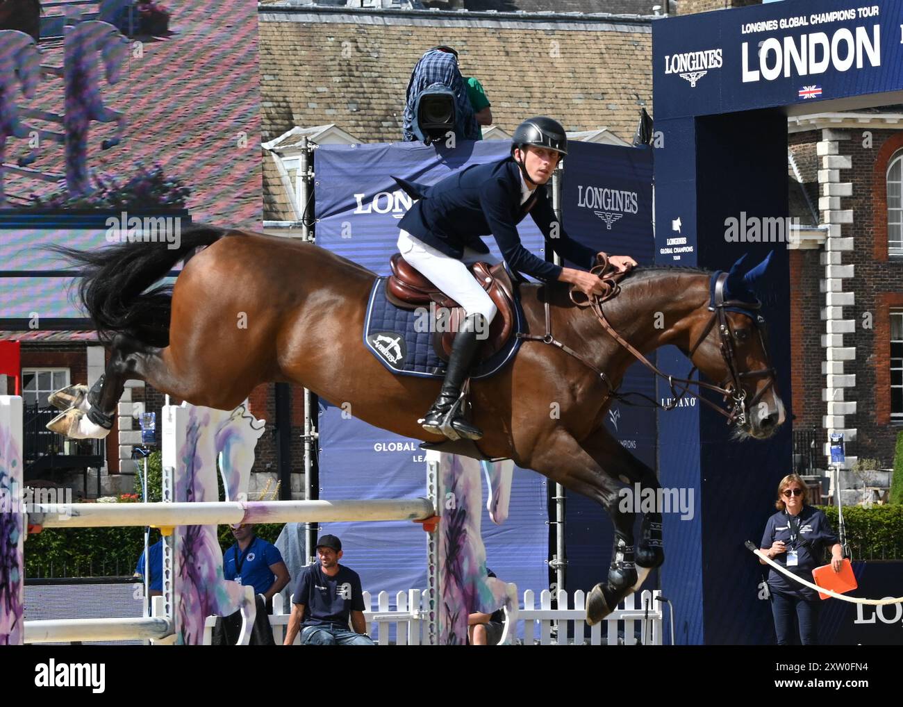 LONDRA, REGNO UNITO. 16 agosto 2024. Harry Allen ha gareggiato in due fasi di salto ostacoli al Royal Hospital Chelsea di Londra, Regno Unito, durante il Longines Global Champions Tour. Credito: Vedi li/Picture Capital/Alamy Live News Foto Stock