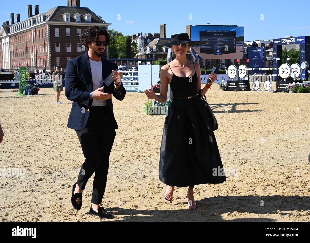 LONDRA, REGNO UNITO. 16 agosto 2024. Gli ospiti VIP partecipano al LGCT London 2024 Lugano Diamonds Trophy presso il Royal Hospital Chelsea di Londra, Regno Unito durante il Longines Global Champions Tour. Credito: Vedi li/Picture Capital/Alamy Live News Foto Stock