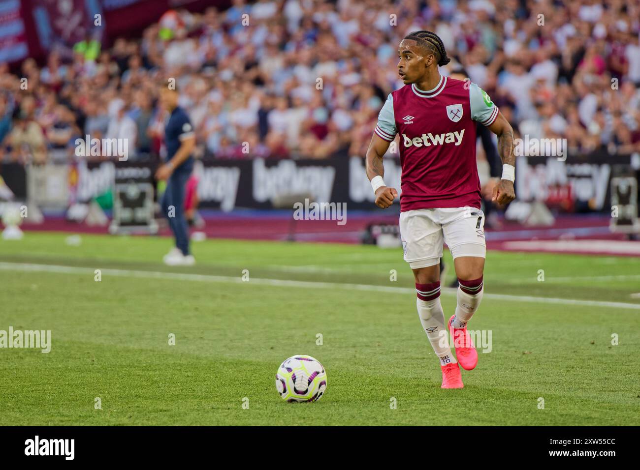 Londra, Regno Unito. 17 agosto 2024. Londra, Inghilterra, 17 agosto 2024: Crysencio Summerville (7 West Ham) in azione durante la partita di Premier League tra West Ham e Aston Villa al London Stadium di Londra, Inghilterra. (Pedro Porru/SPP) credito: SPP Sport Press Photo. /Alamy Live News Foto Stock