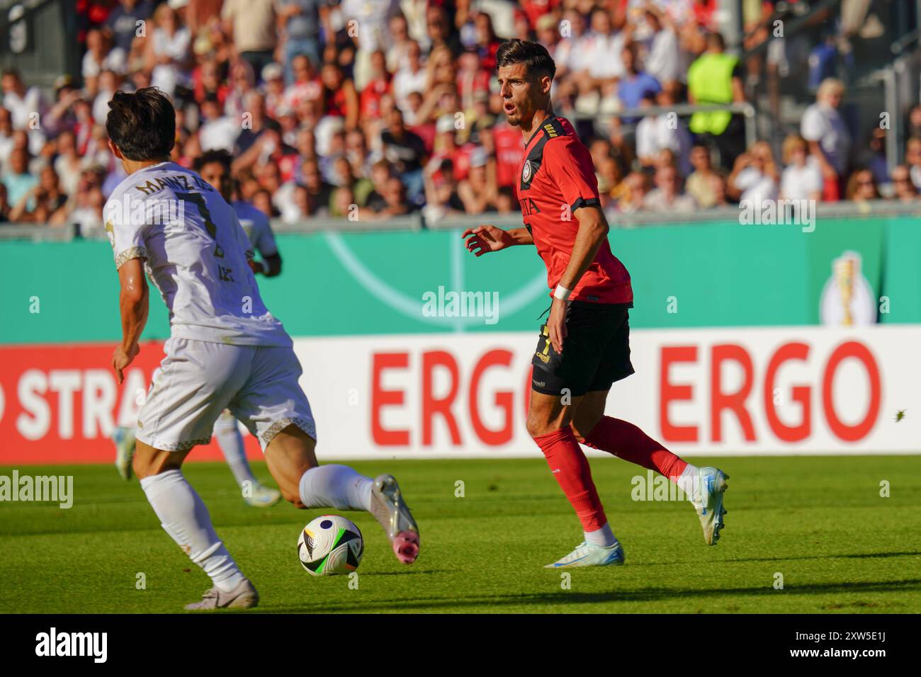 DFB POKAL, 16.08.2024, SV Wehen Wiesbaden vs FSV Mainz 05, BRITA-Arena. Foto Stock