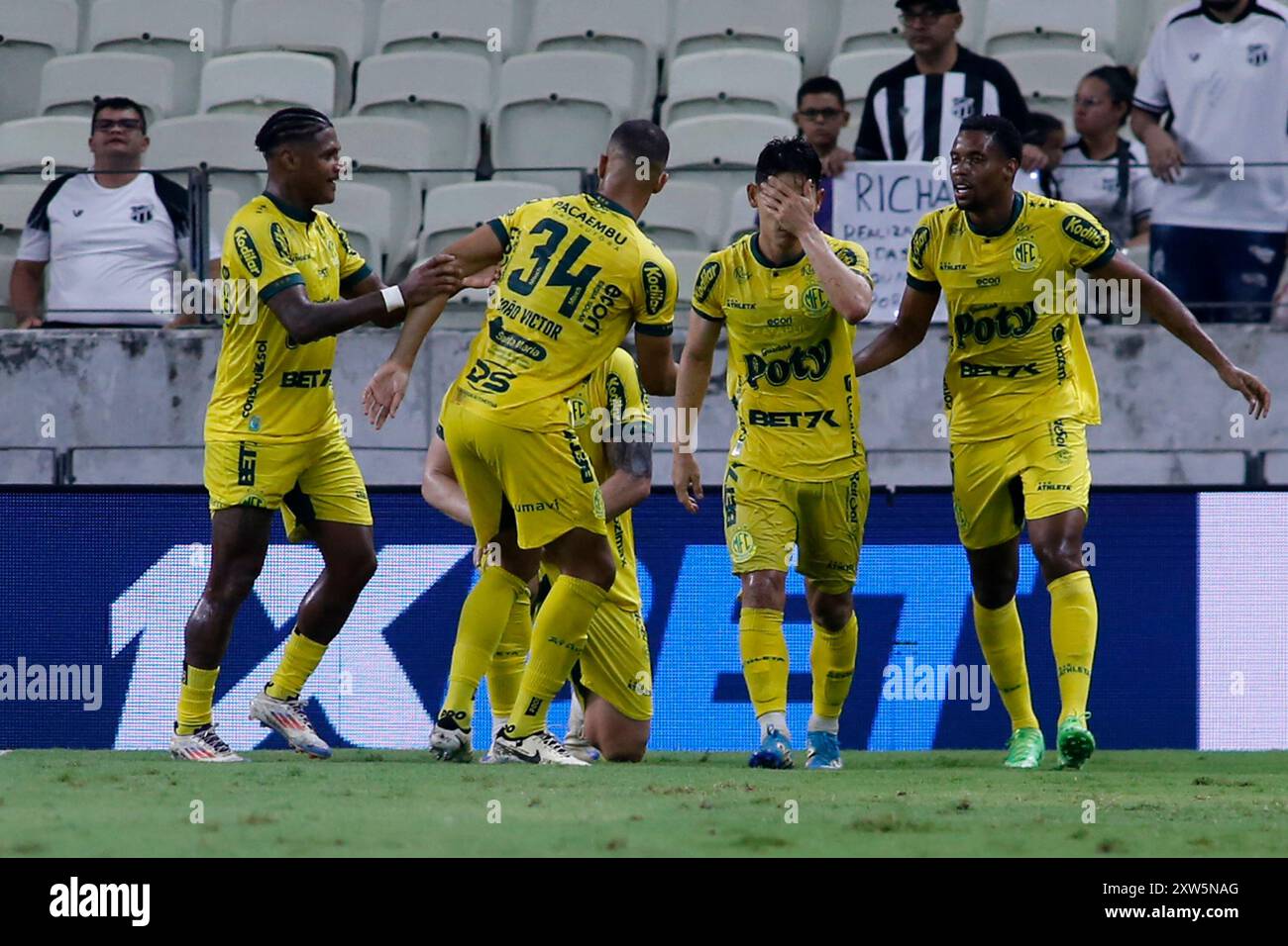 Fortaleza, Ceara, Brasile. 17 agosto 2024. Fortaleza (CE), 08/17/2024 - Ceara SC/Mirassol FC/CE - il giocatore Leo Gamalho celebra il secondo gol di Mirassol durante la partita tra Ceara (CE) e Mirassol (SP), valida per il 21° round del Campionato brasiliano di serie B 2024, nel pomeriggio di sabato (17), all'Arena Castelao di Fortaleza CE. (Credit Image: © LC Moreira/TheNEWS2 via ZUMA Press Wire) SOLO PER USO EDITORIALE! Non per USO commerciale! Foto Stock