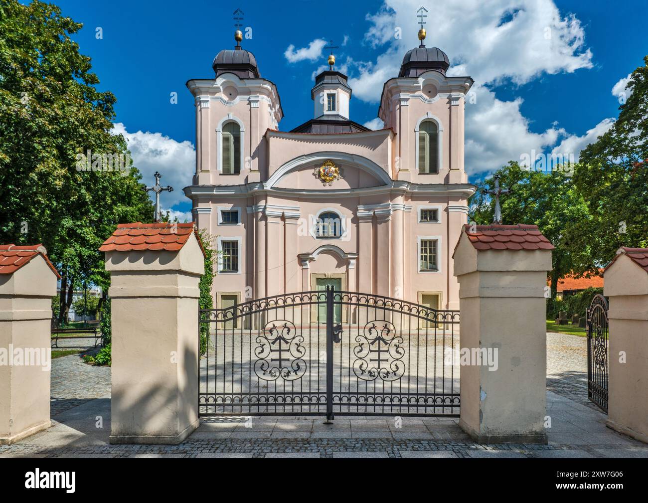 Assunzione della Chiesa della Beata Vergine Maria, 1753, barocca, fondata da Katarzyna Sapieha, villaggio di Cieszków, valle di Barycz, bassa Slesia, Polonia Foto Stock