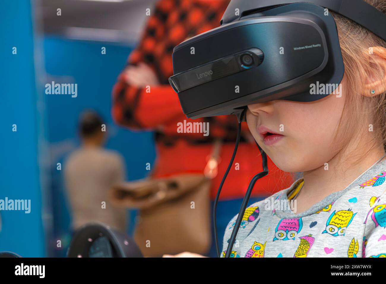 Kropotkin, regione di Krasnodar, Federazione Russa - 18 novembre 2018: Spettacolo di robot Foto Stock